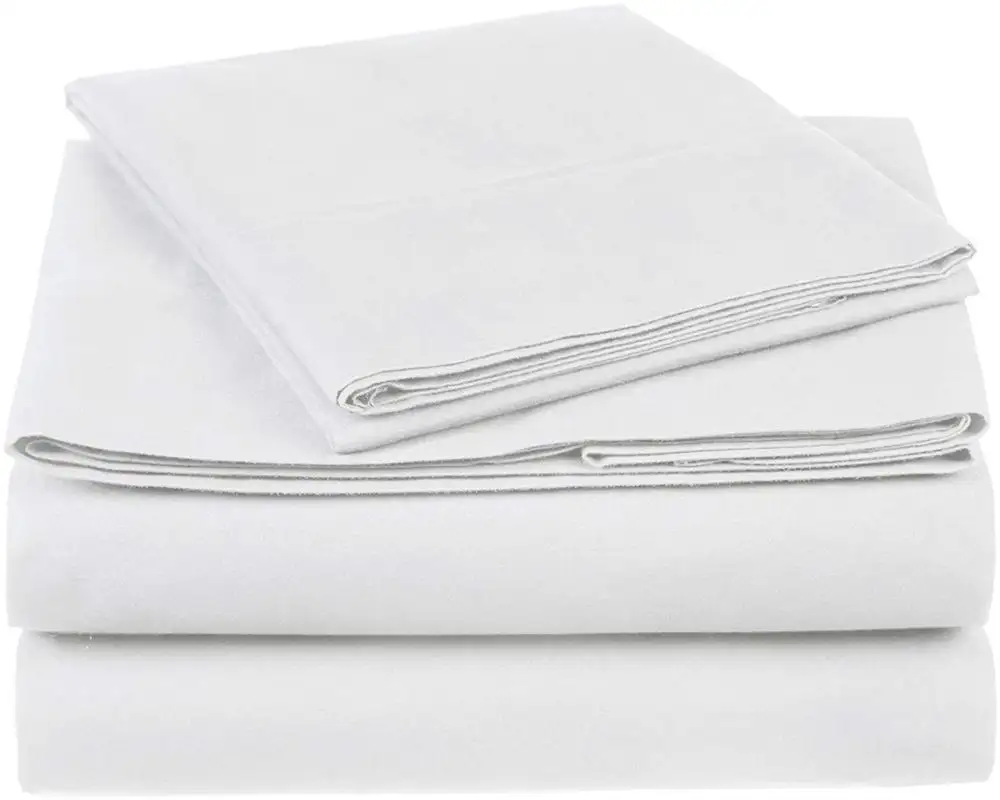 Polyester-Cotton Blend 3-Piece Bedding Set – 5 ft Bed